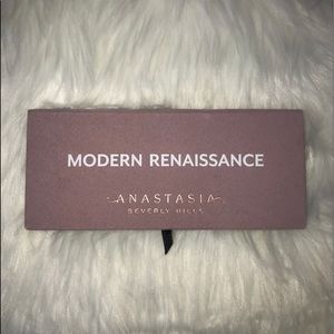 Modern Renaissance Pallet